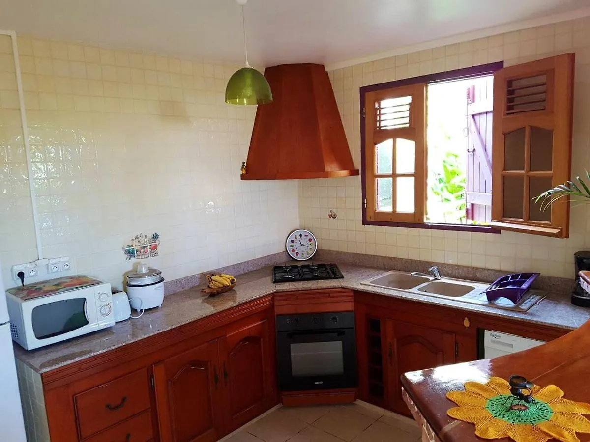 Holiday home Maison Confortable: Capesterre Belle-Eau Retreat with Private Pool