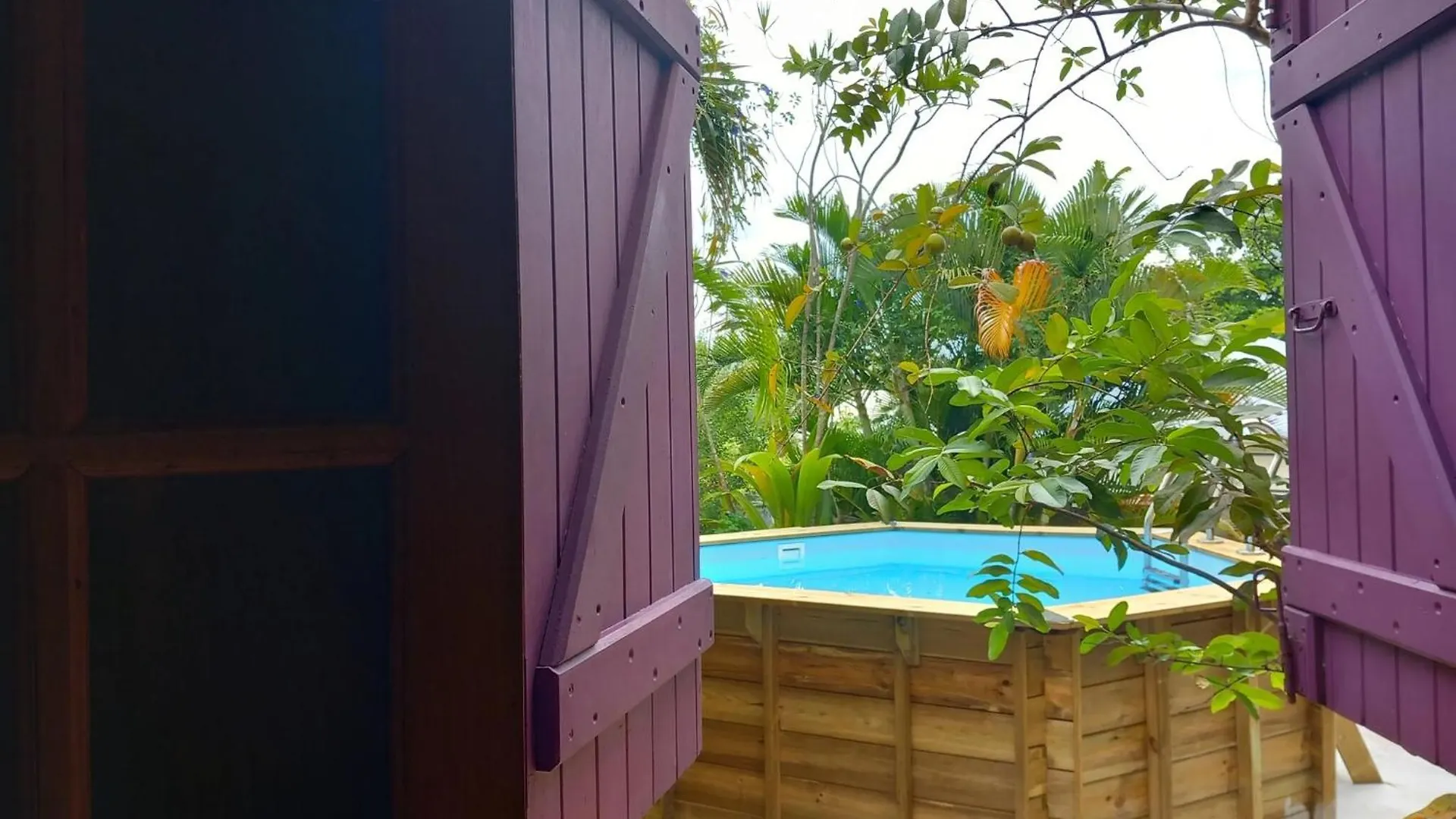 Maison Confortable: Capesterre Belle-Eau Retreat with Private Pool Holiday home